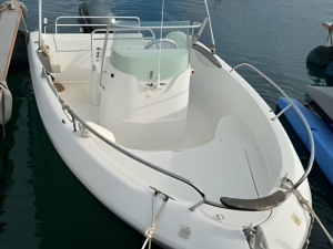 Sessa Marine Key Largo 17