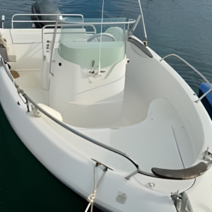 Sessa Marine Key Largo 17