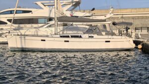 Hanse 47E